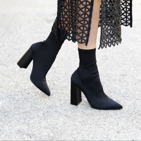 💕JEFFREY CAMBELL x LF💕 Siren Sock Booties - Picture 6 of 8